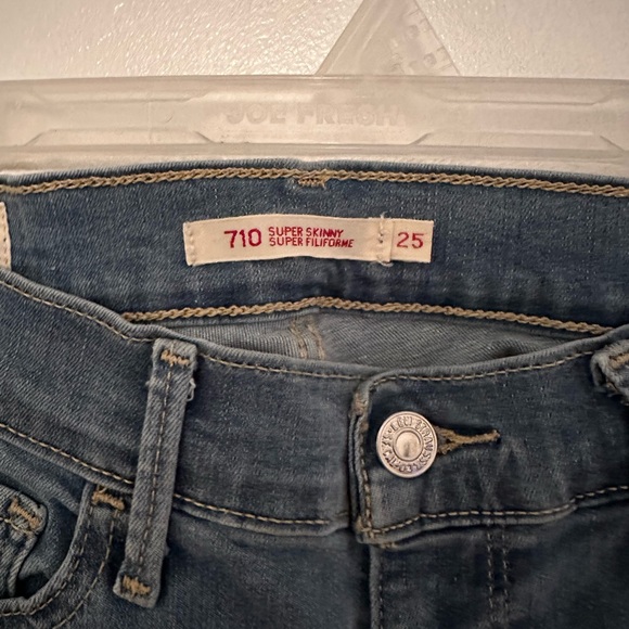 Levi’s jeans - Picture 3 of 3